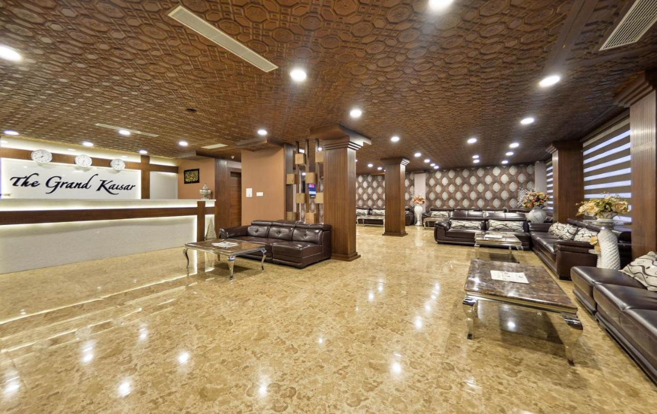 The Grand Kaisar Hotell Srīnagar Eksteriør bilde
